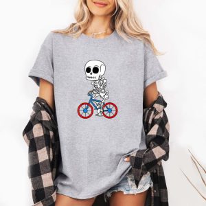 Cyclist Skeleton Biker Halloween T-Shirt