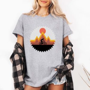 Mountain Bike Vintage Retro MTB Downhill Biking Cycling T-Shirt